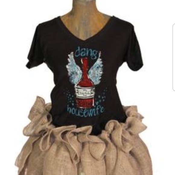 Graphic tee - Picture 1 of 3